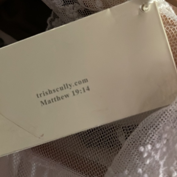 Trish Scully Dress - Platinum Children collection - Picture 4 of 4